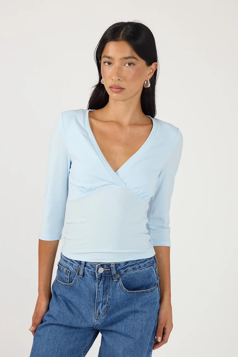QHAZ Women T-shirt #1020